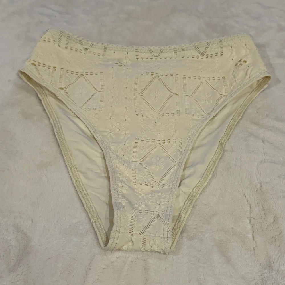 New! Frankie’s Bikinis Jenna High Waist Bikini Bottom in Angel Dust 31552